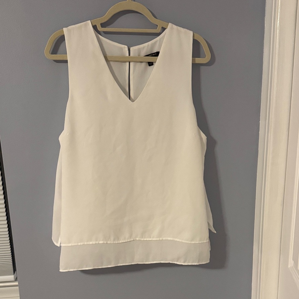 Banana Republic White V-Neck Sleeveless Double Layer Top XL EUC
